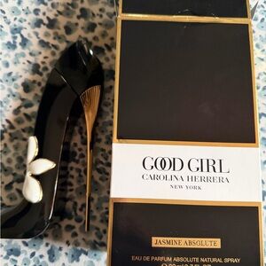 Carolina Herrera jasmine perfume